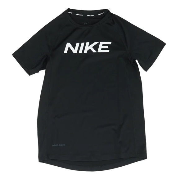 Nike Other - Nike pro shirt. Size S. NWT